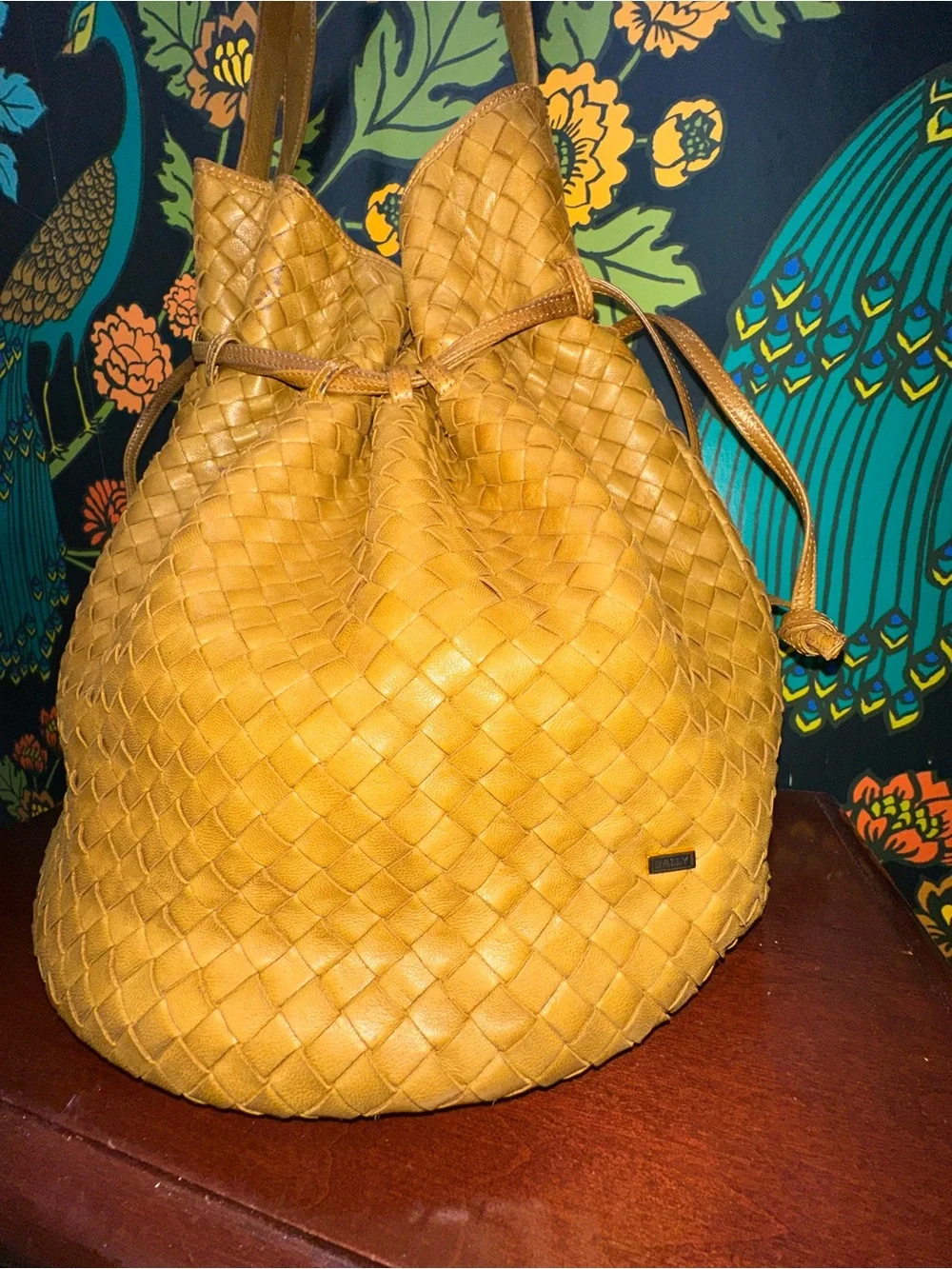 Vintage Bally International Woven Leather Drawstring Bucket Bag Lambskin Italy